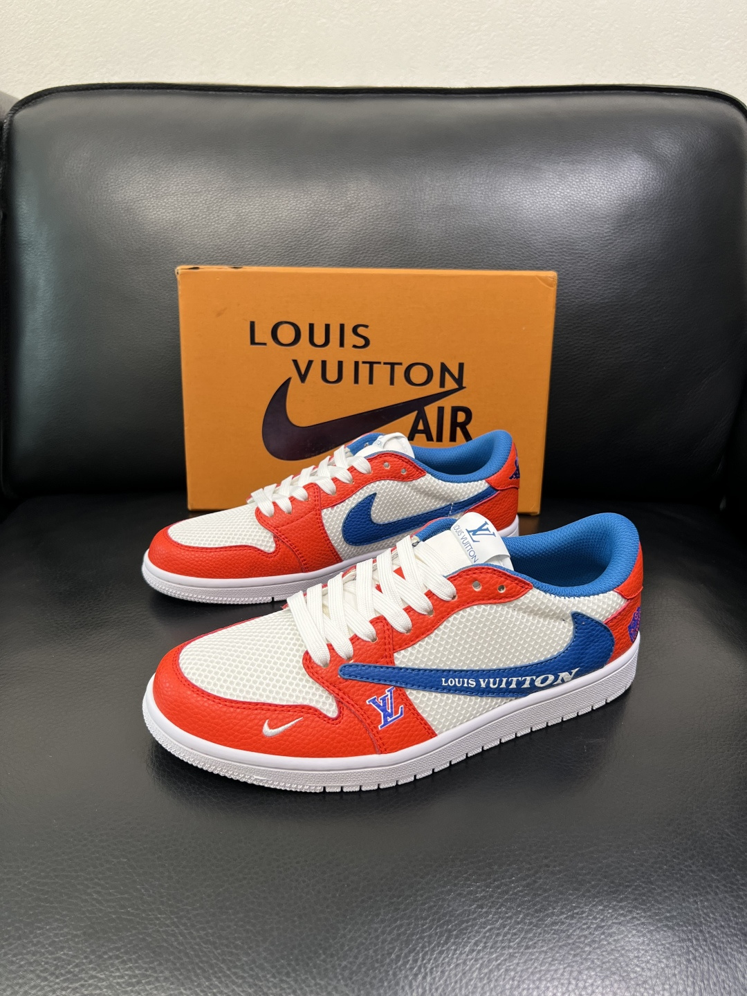 LV